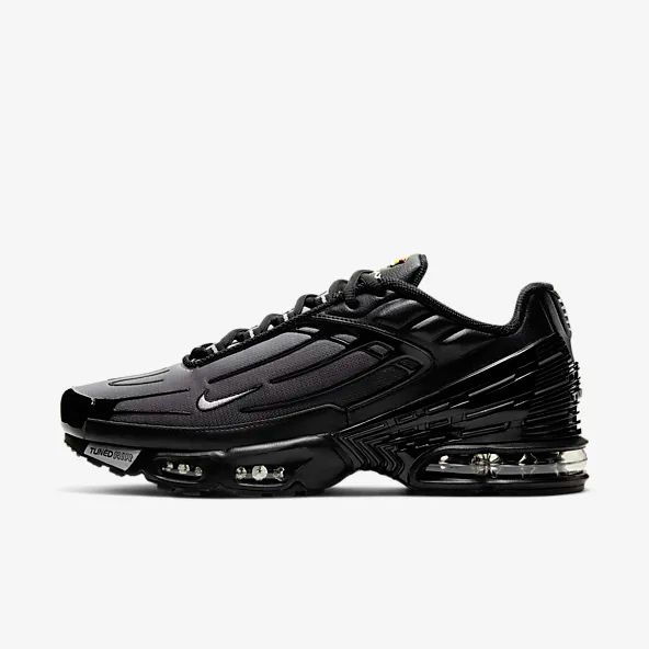 Nike Airmax Plus, Nike Original, Nike Air Flight, Nike Tn, Sport Shoes Fashion, Mens Shoes Black, Casual Running Shoes, Black Wolf, Nike Air Max Plus