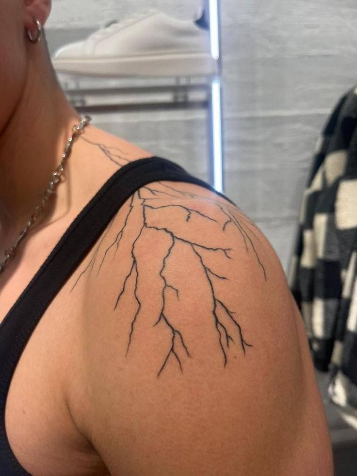 Lighting On Shoulder Tattoo, Lighting Shoulder Tattoo Men, Lighting Tattoo On Shoulder, Thunder Shoulder Tattoo, Lighting Arm Tattoo, Lightning Bolt Tattoo Shoulder, Random Tattoo Ideas For Men, Thunder Tattoo Shoulder, Lighting Shoulder Tattoo