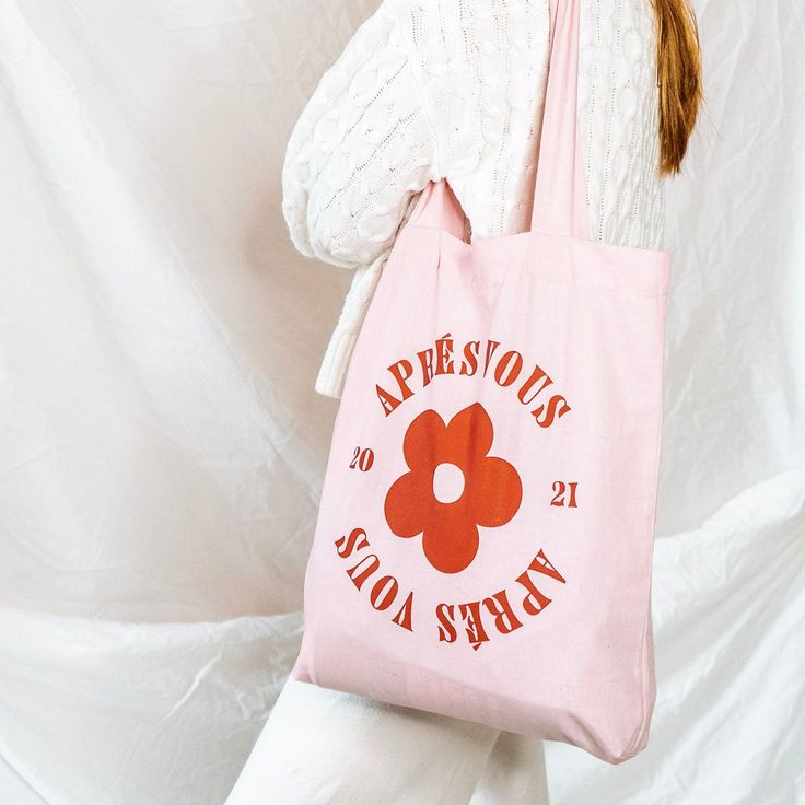 Aprés Vous Original Logo Tote Bag Candy Pink - THE SUS&TAIN STORE Logo Tote Bag, Pink Tote Bag, Pink Apple, Slow Fashion Brands, Pink Cotton Candy, Apple Red, Low Carbon, Everyday Tote, Pink Tote