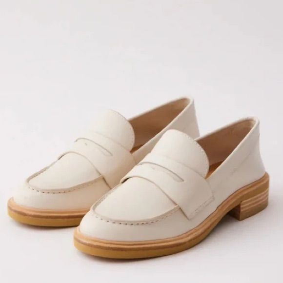 Gorgeous Nubuck Leather With Classic Styling Shape Effortlessly And Are Comfortable For Everyday New Without Box White Leather Slip-on Platform Loafers, White Casual Pointed Toe Leather Shoes, White Closed Toe Oxfords For Office, Chic White Leather Shoes With Low Heel, Casual White Almond Toe Leather Shoes, White Leather Slip-on Shoes With Round Toe, White Leather Slip-on Shoes With Flat Heel, White Slip-on Leather Shoes With Flat Heel, White Closed Toe Platform Loafers For Spring