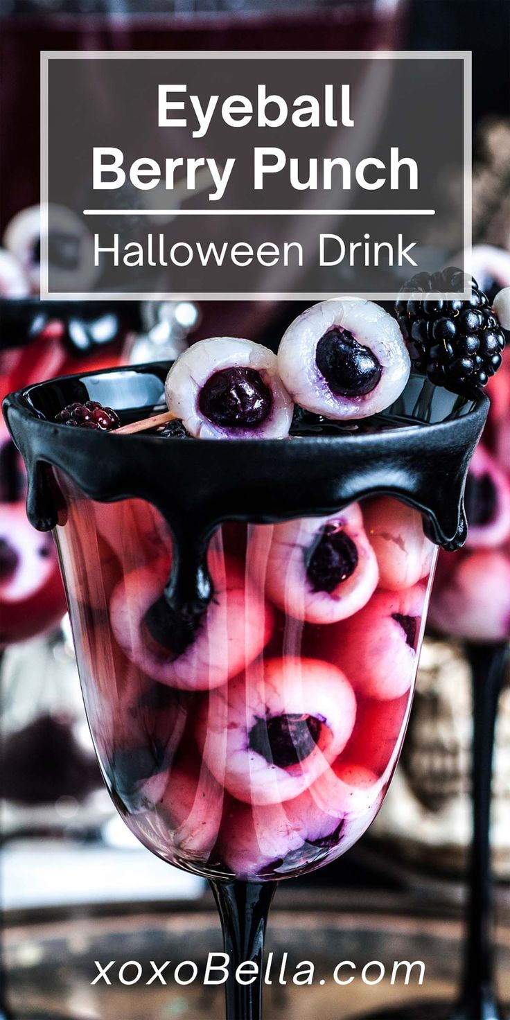 Halloween Inspired Drinks, Eyeball Punch, Halloween Punch Bowl, Halloween Decorations Easy, Punch Halloween, Halloween Dessert Recipes, Horror Birthday, Halloween Punch Recipes, Crazy Making