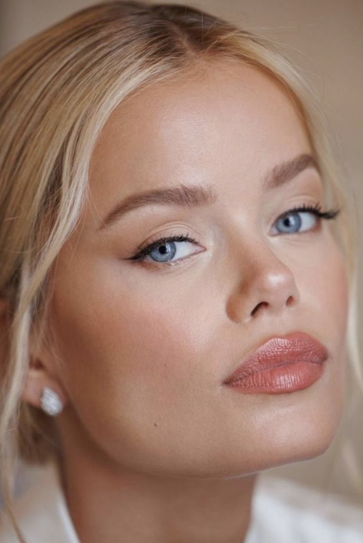 Portofino Wedding, Bridal Makeup For Blue Eyes, Make Up Sposa, Wedding Makeup For Blue Eyes, Timeless Makeup, Frida Aasen, Dag Make Up, Wedding Makeup Tutorial, Makeup Pengantin