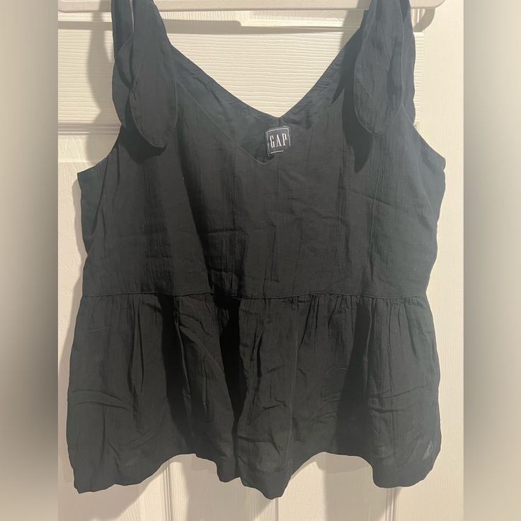 Black Top. Never Worn Black Gap Top For Summer, Gap Black Summer Top, Trendy Black Tops From Gap, Spring Black Tops By Gap, Black Top, Peplum Top, Gap, Womens Tops, Women Shopping