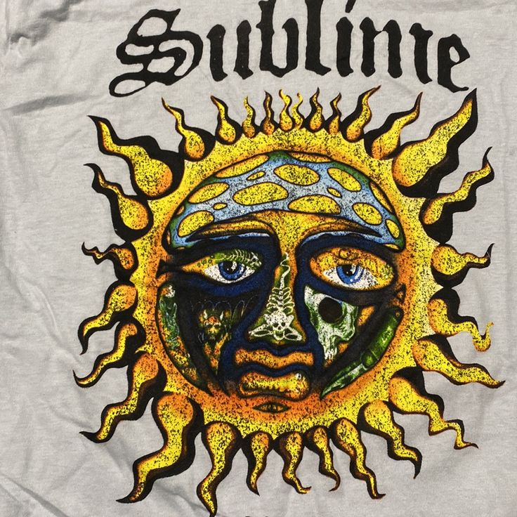 Nwt Sublime T-Shirt Gray Long Beach Ca Green Band Merch T-shirt For Summer, Black Crop Tee, Midnight Rider, Gray Cap, Nfl Chicago Bears, Sublime Shirt, Concert Tees, Daisy Print, Hippie Outfits