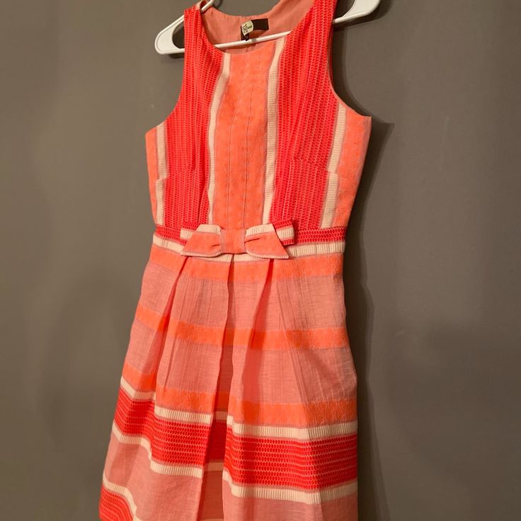 Never Worn. Beautiful And Unique. Vintage Sheath Dress, Orange Formal Dress For Spring, Red Lined Mini Dress For Spring, Spring Formal Red Dress, Spring Orange A-line Dress, Retro Sleeveless Vintage Dress With Ruffles, Red A-line Mini Dress For Spring, Retro V-neck Dress With Ruffles, Lined Orange Knee-length Dress