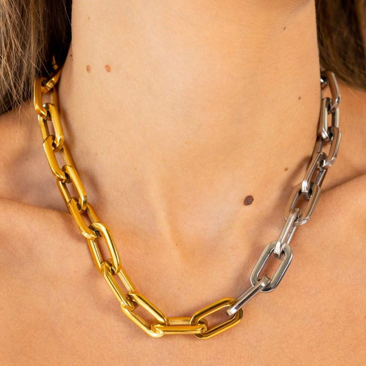 Introducing this spectacular Duotone Chain-Link Necklace - the ultimate statement piece to elevate your style game! Delicately crafted with the finest 18k gold plated stainless steel, this necklace represents the epitome of luxury and sophistication. 18K Gold Plated Stainless Steel Measurements: 18" length x 1.2 cm width Lobster clasp closure Luxury Chain Link Necklace For Statement Jewelry, Luxury Link Chain Necklace For Statement Jewelry, Luxury Statement Necklace With Chunky Chain, Luxury Chunky Link Necklaces, Luxury Chunky Chain Statement Necklace, Luxury Chunky Chain Statement Jewelry, Luxury Gold-tone Necklace With Chunky Chain, Luxury Gold-tone Chunky Chain Jewelry, Luxury Statement Link Chain Necklace