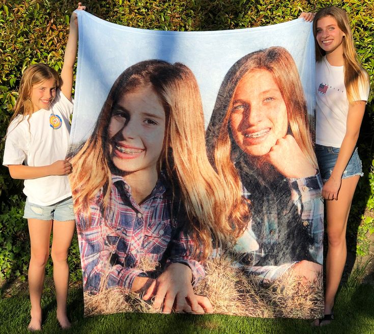 "PERFECT GIFT for EVERYONE'S HOME. Put Picture of your Loved Ones, Your Kids, Your Wife or Husband, Your parents, or even Your Pet on this blanket.  It is the perfect birthday gift as well as a wedding gift and anniversary gift. Please email photo to support@peakfamilygifts.com and we will return a proof. Blanket Pet Portrait https://etsy.me/2wu4xl5 Blanket Collage https://etsy.me/2Xx3I6c 100% MONEY-BACK GUARANTEE. We only sell High Quality products. You must be Completely Satisfied with Your purchase. If for any reason you are unhappy, we will gladly refund your money, no questions asked. Customer Service 800-210-1140. HIGHEST QUALITY MATERIALS. Our Super Soft Minky (Velveteen) Blanket, made of anti-pill fleece, is very soft and comfy. The 100% Microfiber Polyester Fabric is printed with Family Photo Blanket, Logo Foto, Custom Photo Blanket, Memory Blanket, Picture Blanket, Chunky Crochet Blanket, Team Pictures, Blanket Personalized, Photo Blanket