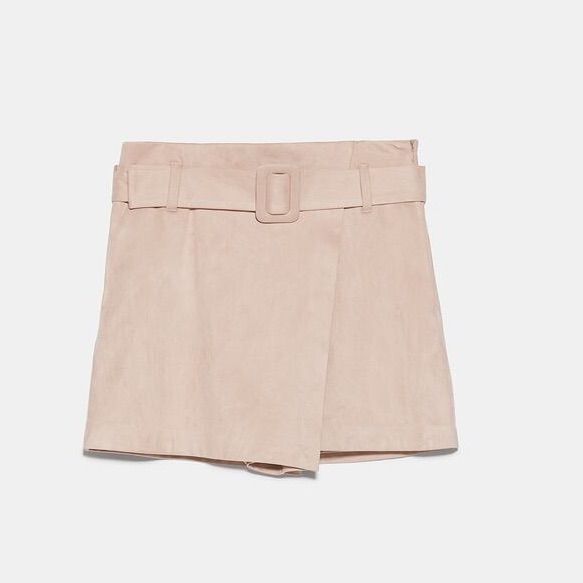 Suede High-Waist Skort With Side Pockets In A Tan/Dusty Camel Color (Xs) Featuring A Belt In Matching Fabric With A Lined Buckle, And Invisible Side Zip Fastening! Never Worn! Nwt Versatile Belted Bottoms For Spring, Beige Belted Bottoms For Summer, Casual Beige Belted Bottoms, Summer Beige Belted Bottoms, Trendy Beige Paperbag Waist Bottoms, Beige Belted Short Bottoms, Beige Belted Paperbag Waist Bottoms, Belted Paperbag Waist Beige Bottoms, Fitted Belted Bottoms For Day Out