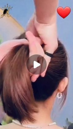 Black Hairstyles Curls, Advanced Hairstyles, First Day Of School Hairstyles, Clips Hairstyles, Fold Clothes, Little Woman, Short Hair Up, Ponytail Hairstyles Easy, Hairstyles Curls