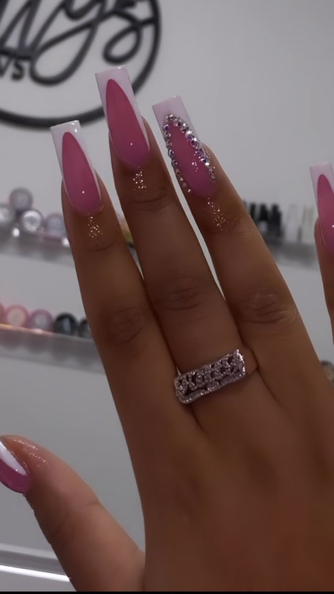 Birthday Nails Inspo Long, Long Pink Birthday Nails, Birthday Nails Libra Season, Libra Nails Design Birthday, Baddie Birthday Nails Long Pink, Birthday Nails Inspo, Pink Libra Birthday Nails, 4a Natural Hair, Baddie Nails