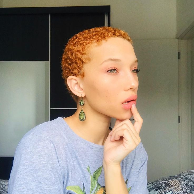 Red Buzzcut Women, Ginger Buzzcut, Blonde Buzzcut, Red Pixie Cuts, Copper Brown Hair, Hair Lookbook, Buzz Cut Hairstyles, Red Pixie, Mixed Curly Hair