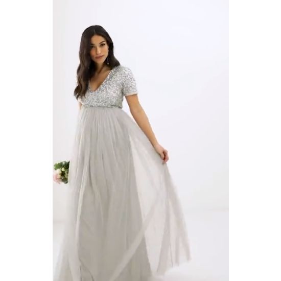 Wow in this beautiful v-neck, maxi dress. Sequins on top with a dreamy tulle bottom in a soft gray color Rent for $69Retails for $150 Chic Gray V-neck Maxi Dress, Spring Floor-length Maxi Dress With Tulle Skirt, Elegant Spring Tulle Maxi Dress, V-neck Tulle Maxi Dress For Formal Occasions, Tulle Maxi Dress For Bridesmaids, Formal V-neck Tulle Maxi Dress, Elegant Spring Maxi Dress With Tulle Skirt, Formal V-neck Tulle Dress, Spring Wedding Maxi Dress With Tulle Skirt