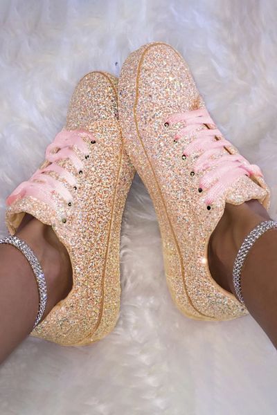 Silver Chunky Heels, Glitter Tennis Shoes, Bright Sneakers, Smart Wear, Sequin Flats, Heels Patterns, Glitter Flats, Round Toe Sneakers, Fashion Shoes Flats