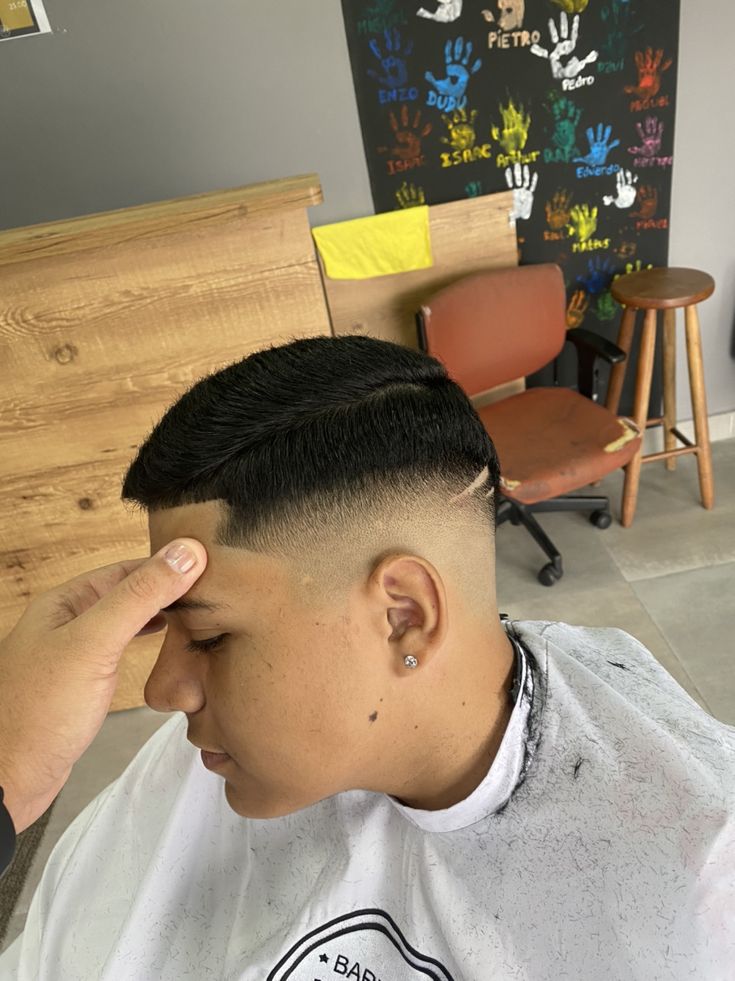 Boys Fade Haircut, Men's Short Hair, Corte De Cabelo Masculino, Fade Haircut, Samoa, Drake, Short Hair Styles, Dreadlocks, Hair Cuts