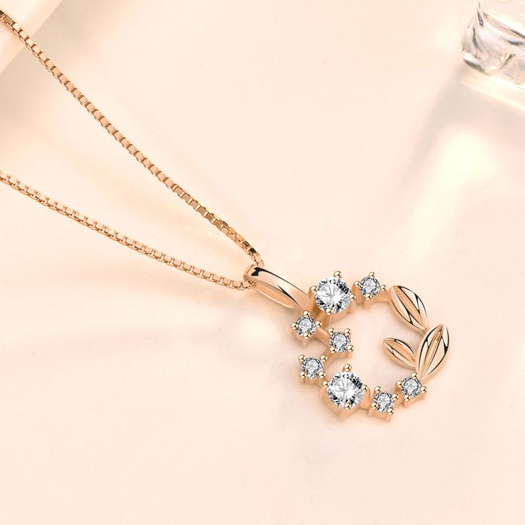 Necklace Design Ideas, Diamond Pendent, Fancy Jewelry Necklace, Modern Gold Jewelry, Pretty Jewelry Necklaces, Bridal Design, Necklace Bridal, Luxury Necklace, Necklace Design