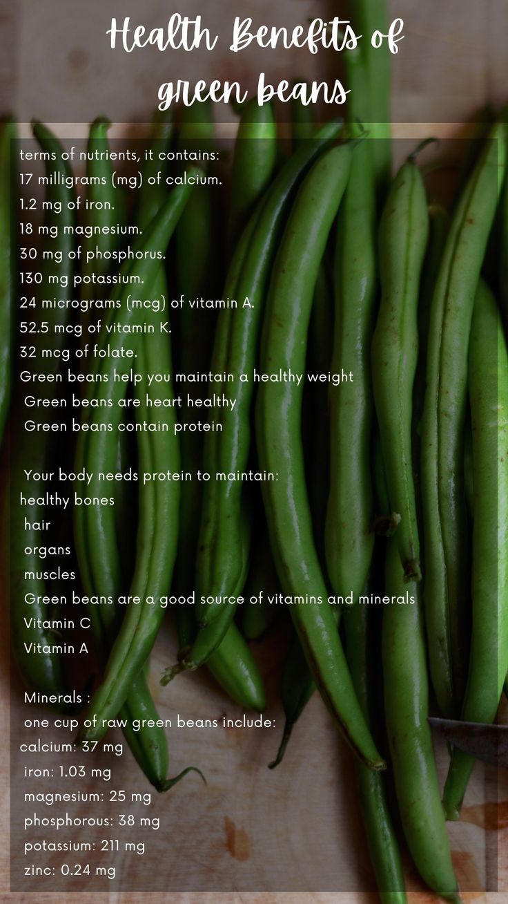 green beans are on a cutting board with information about their health benefits and nutritional benefits