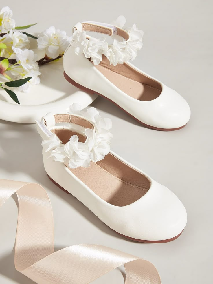 Beige  Collar   Plain Ankle Strap Flats Embellished   Kids Shoes Simple Wedding Shoes Flats, Flower Girl Shoes Toddler, Kids Wedding Shoes, Shoes For Girls Kids, Flower Girls Shoes, Cream High Heels, Girls Leather Shoes, How To Tie Shoes, Flower Girl Accessories