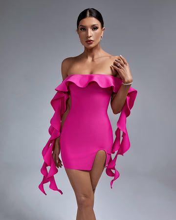 Be ready for the nightlife with this stylish Off Shoulder Ruffle Mini Bandage Dress! Its flattering off-shoulder cut and mini silhouette will make you look like a real party animal, while the flirty ruffled design will definitely set your look above the rest. It's time to let your inner fashionista loose! Party Animal, Ruffle Mini Dress, Shoulder Cut, Animal Party, Bandage Dress, Elegant Dresses, Night Life, Graduation Dress, Looks Great