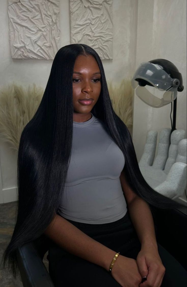 Buss Down Middle Part, Middle Part Hairstyles, Sew In Hairstyles, Quick Weave Hairstyles, Curly Hair Styles Easy, Dope Hairstyles, Hair Laid, Business Hairstyles, Long Black Hair