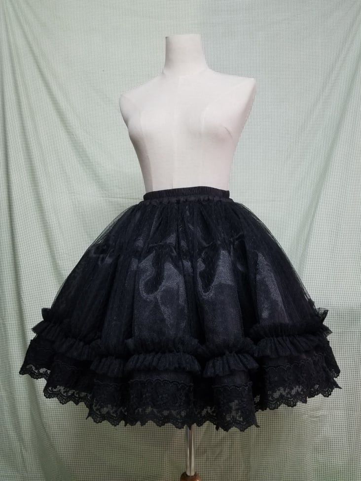 Cotton lining organza bell shaped four layers organza lolita petticoat. Sweet Lolita dresses must have petticoat, four length options.  45cm for knee length dresses, 50cm petticoat for under knee length dresses, and 60cm petticoat for long dresses. For how to choose the right length, please read our blog here: https://www.devilinspired.com/blog/Online-Shop-Guides/all-things-about-how-to-choose-the-most-suitable-lolita-petticoat.html   	 		 			Size 			Free Size 		 		 			Waist 			50-105cm Halloween Ruffled Petticoat For Party, Halloween Party Petticoat With Ruffles, Black Tiered Skirt Petticoat For Wedding, Party Petticoat With Ruffled Crinoline Skirt, Spring Can-can Petticoat In Crinoline, Black Ruffled Full Skirt Petticoat, Ruffled Tiered Skirt Petticoat For Costume Party, Black Ruffled Tulle Petticoat, Tulle Petticoat With Ruffled Skirt For Costume Party