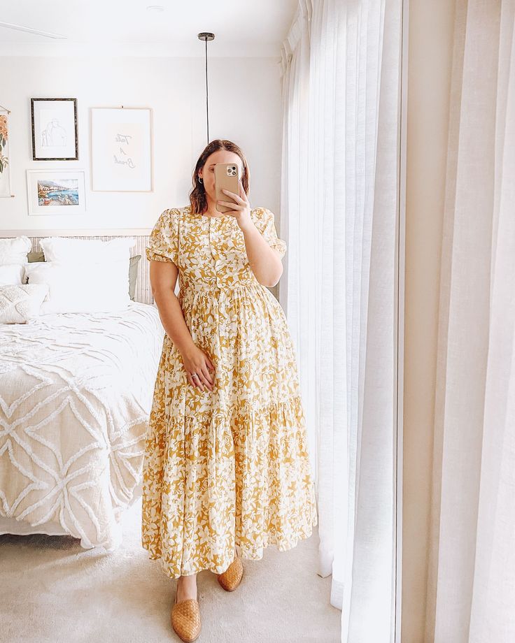 Summer Modest Outfits, Plus Size Business Attire, Wfh Outfits, Casual Frocks, Maxi Outfits, Maxi Dress Outfit, Summer Yellow, Special Occasion Outfits, Fashion Hacks Clothes