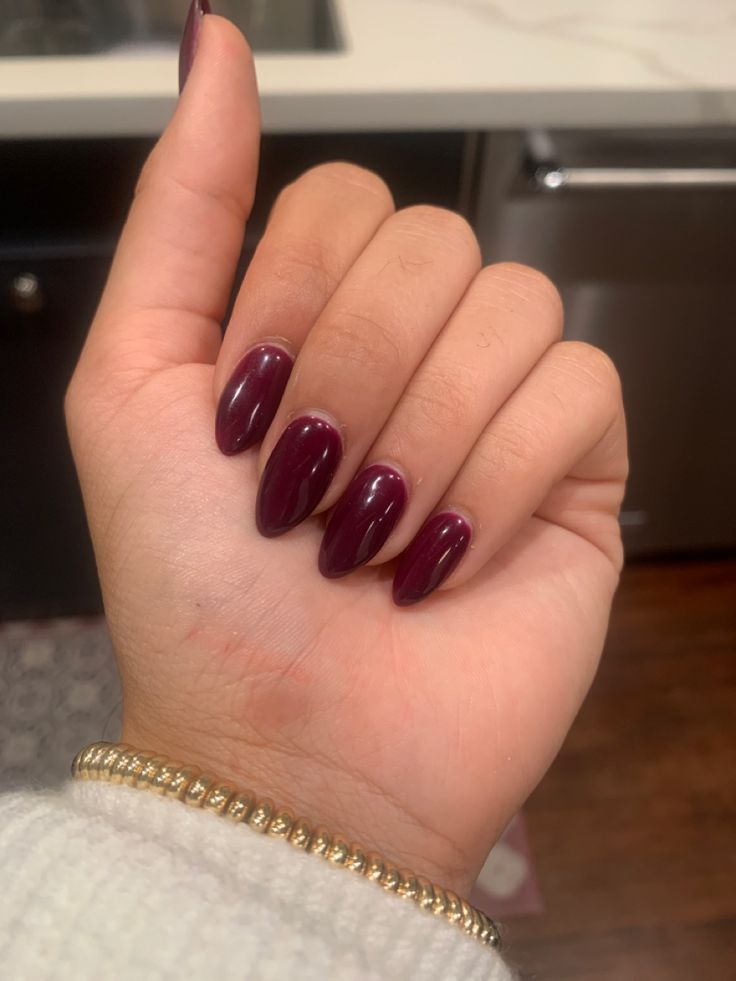 Wine Nails Almond Shape, Dark Nail Colors Almond Shape, Oval Nails Maroon, Dark Nails Almond Shape, Maroon Acrylic Nails Almond, Acrylic Maroon Nails, Dark Almond Shaped Nails, Red Acrylic Nails Almond Shape, Cranberry Almond Nails