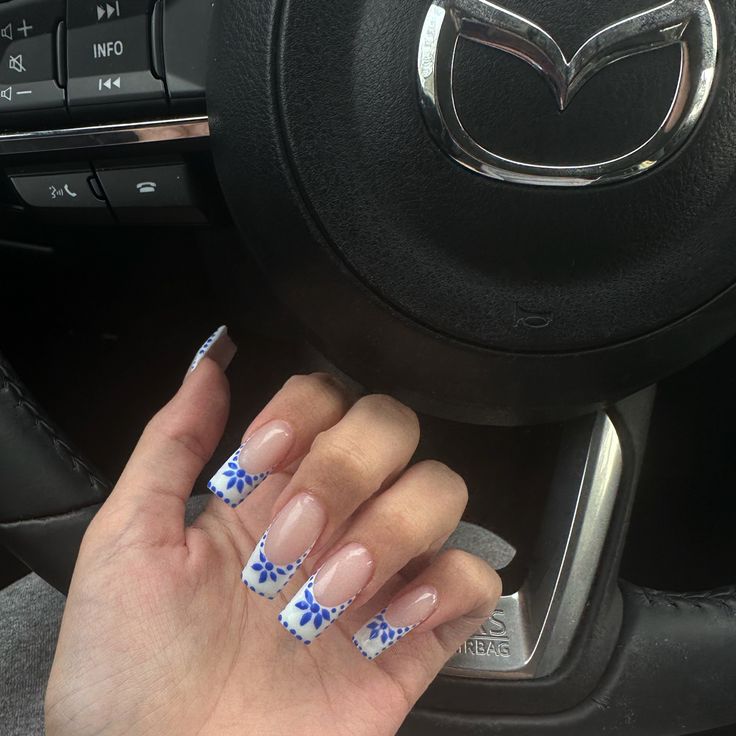 Chase Azul Nails, Blue Tequila Nails, Spain Acrylic Nails, Nails Clase Azul, Blue And White Tequila Bottle Nails, Tequila Inspired Nails, Clase Azule Nails, Clase Azul Tequila Nails, Azul Nails Ideas