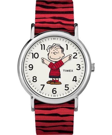 Let Linus tell the time. We’ve teamed up with the Peanuts gang to put your favorite characters on your wrist. Discover the Linus van Pelt watch at Timex. Timex Snoopy Baseball, Snoopy Watch, Timex Weekender, Best Watch Brands, Teen Christmas Gifts, Timex Watches, Charlie Brown And Snoopy, Unisex Watches, Kids Watches