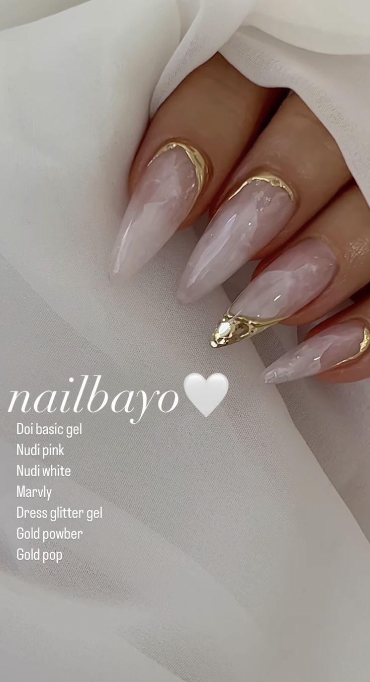 Rich Nails Design, Light Glitter Nails, Matric Nails, Uñas Coquette, White Nails With Gold, Engagement Nails, Milky Nails, Light Nails, Nagel Tips