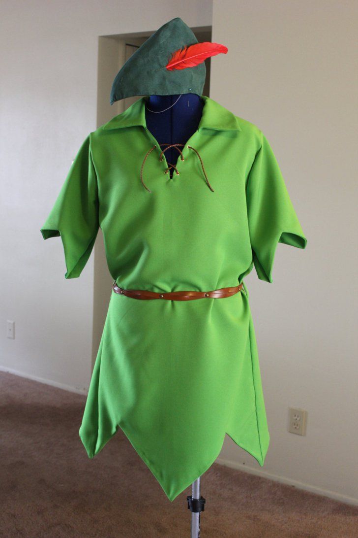 a green shirt with a red bird on it's head and a brown belt around the neck