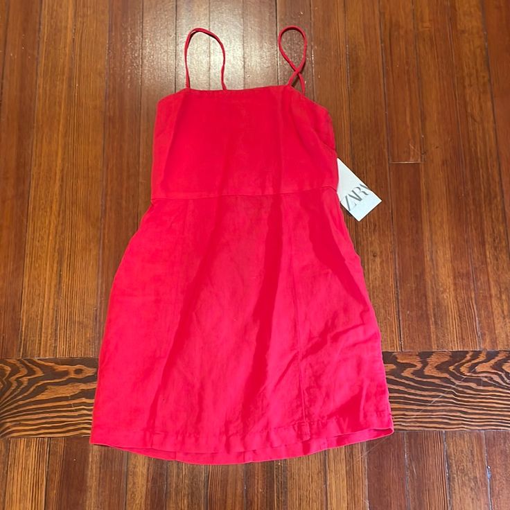 Nwt Red Zara Mini Dress With Tip And Zipper At The Back. Never Worn, Perfect Condition. Red Checkered Dress, Zara Floral Print Dress, Zara Printed Dress, Velvet Shift Dress, Short Fitted Dress, Long Sleeve Collared Dress, Zara Mini Dress, Zara Black Dress, Black Button Up Shirt