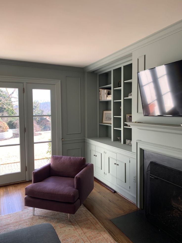 Green walls, gray green Sherwin Williams Paint Inspiration, Acacia Haze Sherwin Williams Living Room, Acacia Haze Bedroom, Acacia Haze Sherwin Williams Cabinets, Sw Acacia Haze, Acacia Haze Sherwin Williams, Sherwin Williams Acacia Haze, Acacia Haze, Painted Woodwork