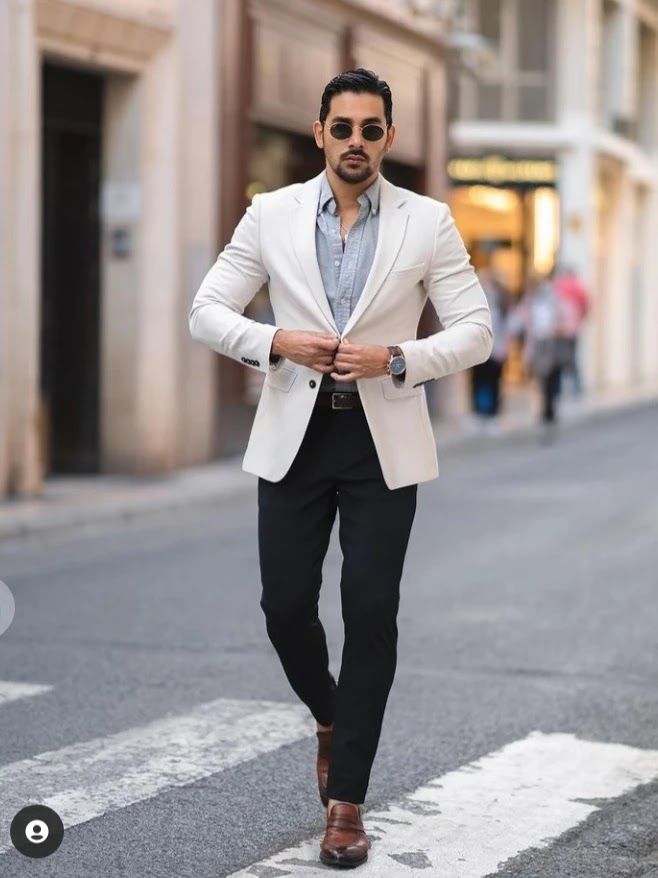 White Blazer Outfit Men, Blazer Poses, Mens Dressing Styles, Cream Blazer Outfit, White Blazer Men, Beige Blazer Outfit, Chinos Men Outfit, White Blazer Outfits, Off White Blazer