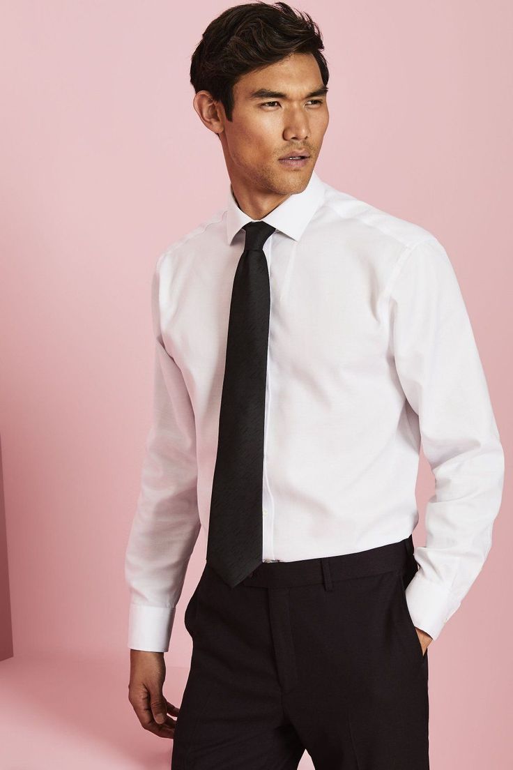 Plain Tie, Black Color: Black- #Black #colour #Plain #Tie Check more at https://howcandothis.com/manstyle/plain-tie-black-color-black/ White Tie Outfit, White Shirt Outfit For Men, Black Tie Men, White Shirt And Tie, Salary Man, Black Suit White Shirt, Men Formal Outfit, White Shirt With Tie, Kpop Ideas