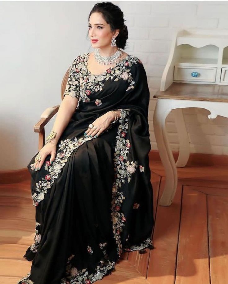 Cash On Delivery Available In India ❣️. *🌿Black Sargam Sarees 🌿* *Price : 1999/-*😍 📝*Description*📝 Looking some one for this same colour beautiful Saree for wedding on premium Soft Georgette fabric with C-pallu All Over Embroidery Work Butti & Cutwork Border and Hevay Embroidery Work blouse. 🥻🥻 *Saree*🥻🥻 Fabric. :- Georgette Work :- Embroidery Cut :- 5.5 mtr *👚👚Blouse * 👚👚 Fabric. :- Mono Banglory silk Work :- Heavy Embroidery Cut. :- 1.20 mtr (Un-stitch) *Full stock available* ... Saree Prom, Black Colour Saree, Black Party Wear, Fancy Saree, Simple Kurti Designs, Party Sarees, Embroidered Border, Black Saree, Georgette Saree