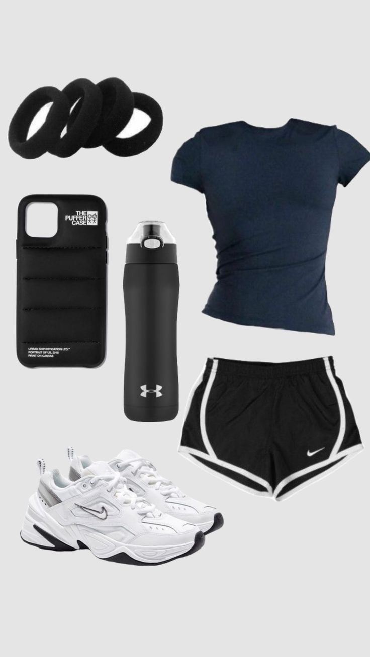 Mode Tennis, Gymwear Outfits, Gym Crush, Sports Outfit, Fitness Wear Outfits, Cute Gym Outfits, Volleyball Outfits, Outfit Inspo Casual, Gym Outfits