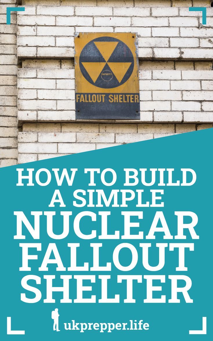 A photo of a fallout shelter sign with the text "How to build a simple nuclear fallout shelter" Nuclear Fallout Prep, Fall Out Shelter Ideas, Nuclear Bunker Survival Shelter, Fallout Shelter Layout, Nuclear Preparedness, Fall Out Shelter, Earth Roof, Nuclear Fallout Shelter, Nuclear Shelter