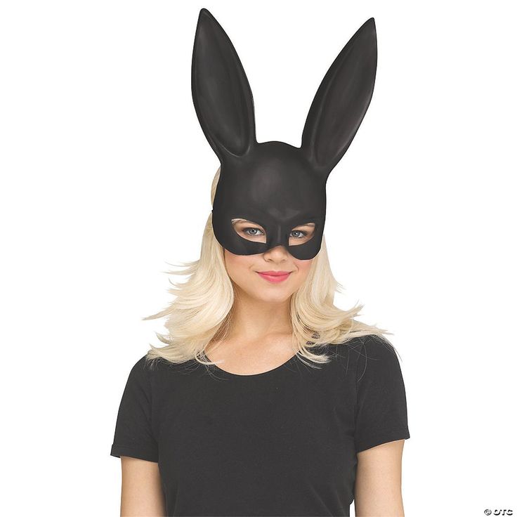 A great new bunny mask that will put an extra bit of pizzaz into your bunny outfit. Or wear it by itself with regular clothes to freak out everyone who sees you! Black shiny glitter bunny mask. One size fits most adults. Masquerade Mask Costume, Rabbit Halloween, Halloween Costume Props, Mascaras Halloween, Plastic Mask, Rabbit Costume, Bunny Mask, Black Bunny, Animal Costumes