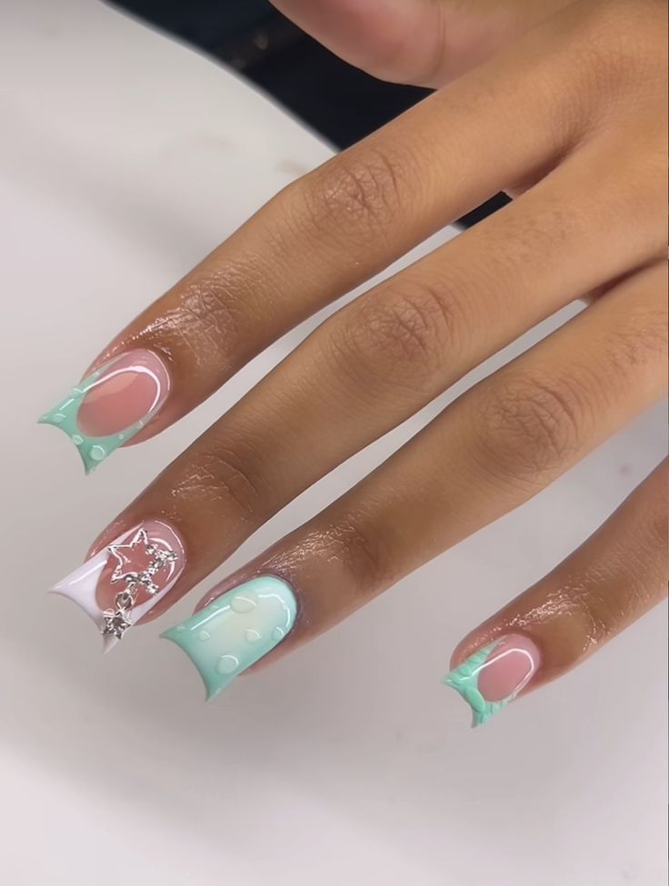 Shirt Nail Design Ideas, Summer Duck Nails, Shortie Nail Ideas, Cute Shorties Acrylic Nails, Short Duck Nails Design, B2s Nails, Cute Duck Nails, Duck Nail Designs, Short Duck Nails