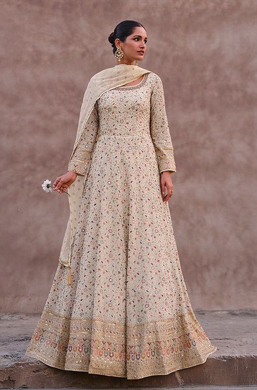 Off White Anarkali, Cream Floor, Smokey Taupe, Bridal Anarkali, Georgette Anarkali Suits, Gowns Online Shopping, White Anarkali, Floor Length Anarkali, Resham Embroidery