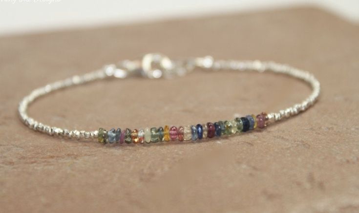 Multi Sapphire, Beads Bracelet Design, Sapphire Bracelet, Dainty Bracelets, Seed Bead Bracelets, Bead Jewelry, Sapphire Jewelry, Beaded Jewelry Diy, Jewelry Projects