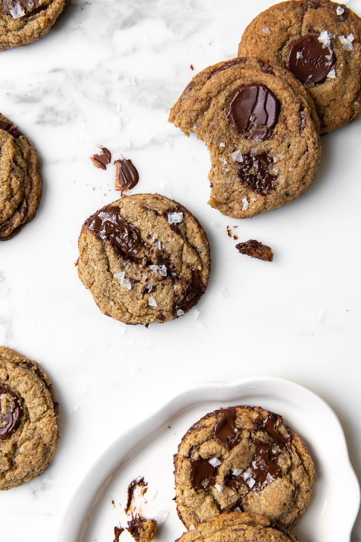 chocolate chip cookies on a white plate