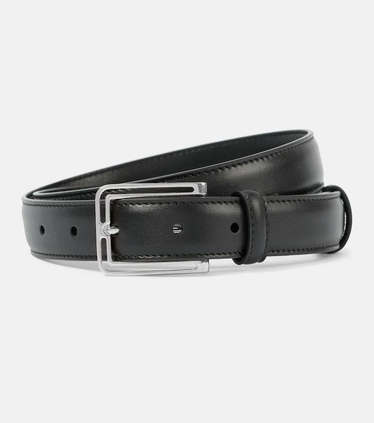 Find THE ROW Frame Leather Belt on Editorialist. Material: 100% leather. Care instructions: do not wash. Made in Italy. Designer color name: Black Ans. Closure: buckle fastening. Includes: dust bag, box. Black Waist Belt, Corset Belt, Leather Care, Black Belt, Belts For Women, Belt Bag, Leather Belt, Designing Women, Clothing And Shoes