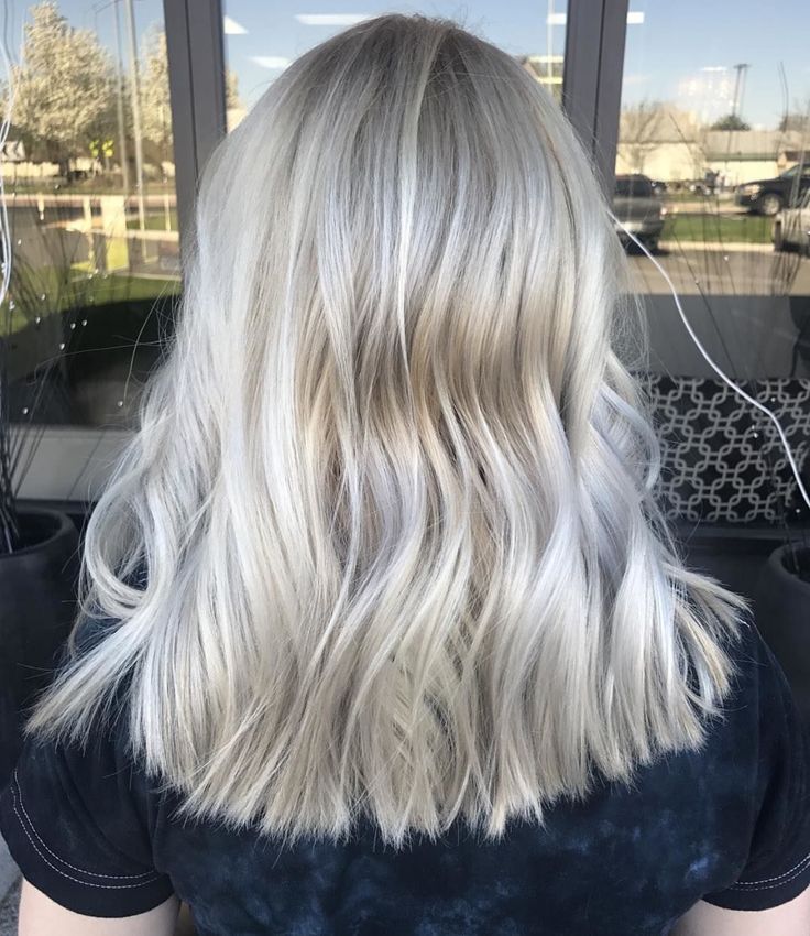 Blonde Hair With Highlights, Platinum Blonde Hair, Brown Blonde Hair, Hair Color And Cut, Grunge Hair, Hair Color Trends, Cool Hair Color, Hair Skin, Hair Envy