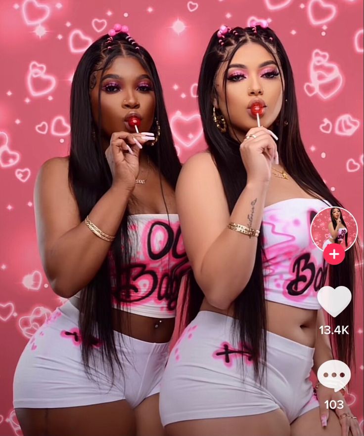 Cute Valentines Day Ideas For Bestfriend Best Friend Pictures, Best Friend Photoshoot Birthday, Valentine’s Day Hair Photoshoot, Valentines Day Friends Photoshoot, Bff Valentines Photoshoot, Sister Valentines Photo Shoot, Bestie Birthday Photoshoot, Valentines Photoshoot Ideas Friends, Best Friend Valentine Photo Shoot