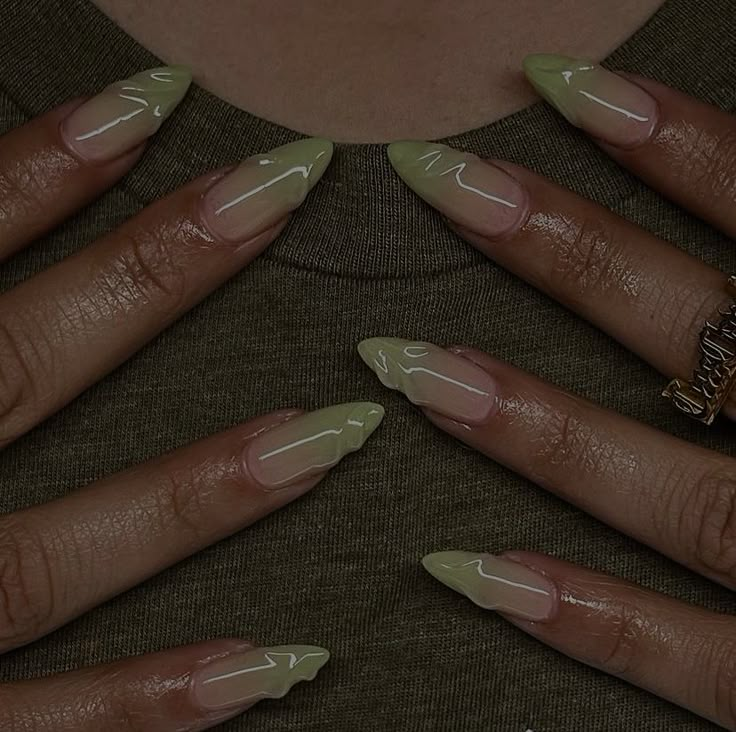 Natural Gradient Nails, White And Green Almond Nails, Cheap Acrylic Nails Design, Green Nails Acrylic Oval, Green Almond Acrylic Nails Designs, Almond Mint Green Nails, Simple Baddie Nails Almond, Emerald Green Nail Designs Simple, Ombre Sage Green Nails