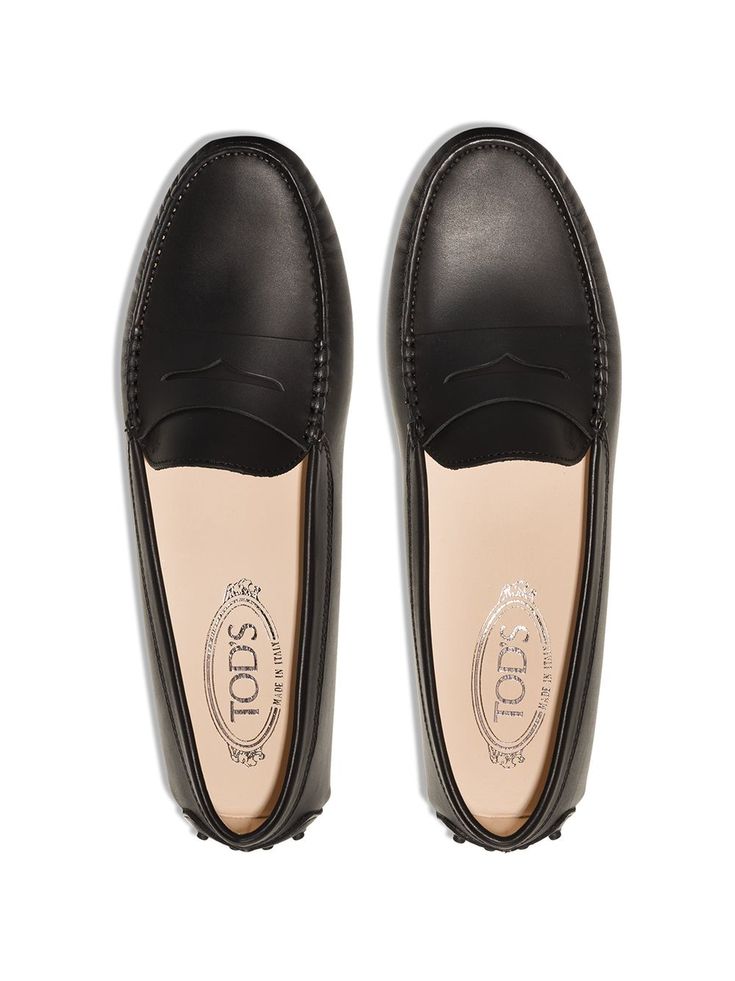 Black leather Gommino round toe moccasins from TOD'S featuring signature Gommino sole, round toe, penny slot and branded leather insole. | Tod's Gommino round toe moccasins Timeless Wardrobe Staples, Dolce E Gabbana, Driving Shoes, Italian Luxury, Fendi Bags, Luxury Retail, Watch Brands, Luxury Shoes, Nike Air Jordan