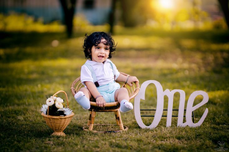 Baby photoshoot in Kolkata. 12 month baby Boy. #babyphotography #babyphotos #babyphotoprop #babyphotoideas #babyphotographyideas #12monthsold Pre Birthday Shoot Baby Boy, First Year Photoshoot For Boy, First Year Photoshoot, Year Album, Portfolio Photoshoot, Naming Ceremony Decoration, Baby Birthday Photoshoot, Baby Photo Shoot, Happy First Birthday