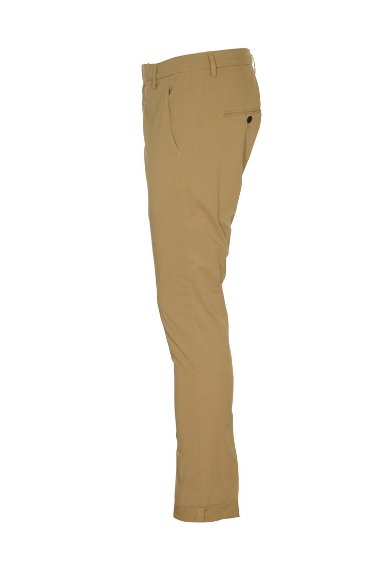 96% Cotton, 4% Elastane Classic Mid-rise Chinos For Business Casual, Casual Fitted Straight Leg Breeches, Casual Fitted Breeches For Workwear, Classic Stretch Chinos With Belt Loops, Classic Relaxed Fit Elastane Pants, Classic Tapered Leg Breeches For Work, Trousers Pants, Denim Branding, Denim Design