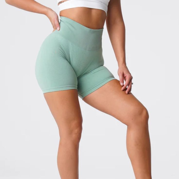 Nwt Size S Color Sage Green Green Above Knee Bottoms With Built-in Shorts, Seamless High-waisted Shorts, Green High Waist Athletic Shorts For Gym, High Waist Green Athletic Shorts For Gym, High Waist Seamless Sports Shorts, High Waist Seamless Gym Shorts, Solid High-waisted Seamless Shorts, Green High Stretch Yoga Shorts, Green High Waist Compression Shorts